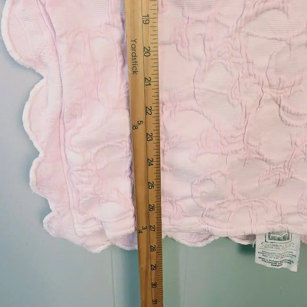 VNT Columbine Cody Pillow Sham 21x28 Pink Floral Scalloped Cottagecore Coquette
